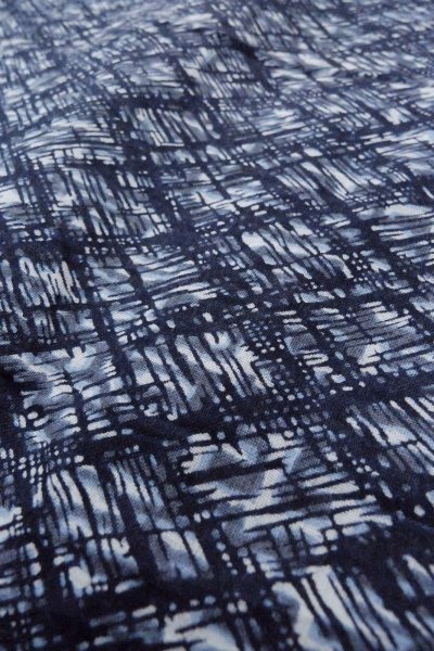 画像8: O0826D 男性用浴衣（日本製）  麻 藍, 抽象的模様 【中古】【USED】【リサイクル】 ★☆☆☆☆【O0826D】 (8)
