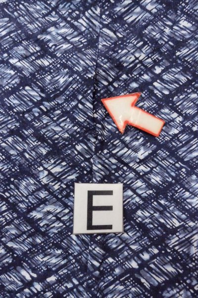 画像18: O0826D 男性用浴衣（日本製）  麻 藍, 抽象的模様 【中古】【USED】【リサイクル】 ★☆☆☆☆【O0826D】 (18)