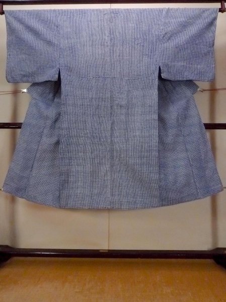 画像1: O0826E 男性用浴衣（日本製）  綿 藍, 抽象的模様 【中古】【USED】【リサイクル】 ★★☆☆☆【O0826E】 (1)