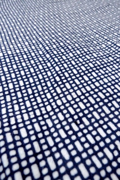 画像10: O0826E 男性用浴衣（日本製）  綿 藍, 抽象的模様 【中古】【USED】【リサイクル】 ★★☆☆☆【O0826E】 (10)