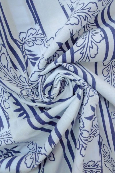 画像11: O0826H 女性用浴衣（日本製）  綿 薄い水色, 藤 【中古】【USED】【リサイクル】 ★☆☆☆☆【O0826H】 (11)