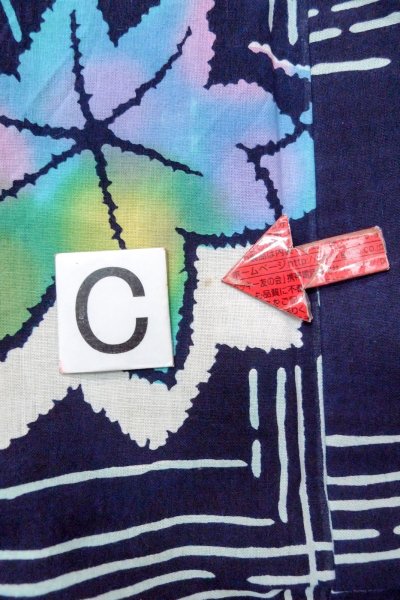 画像16: O0826J 女性用注染浴衣  綿 深い藍, もみじ 【中古】【USED】【リサイクル】 ★★☆☆☆【O0826J】 (16)