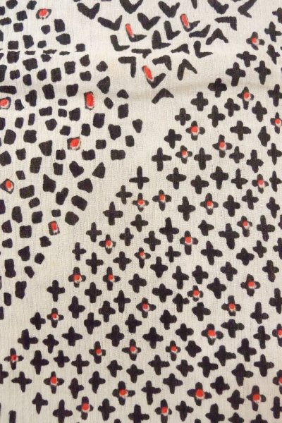 画像7: O0826N 女性用浴衣（日本製） 小千谷縮 麻 オフ　ホワイト, 花 【中古】【USED】【リサイクル】 ★★☆☆☆【O0826N】 (7)