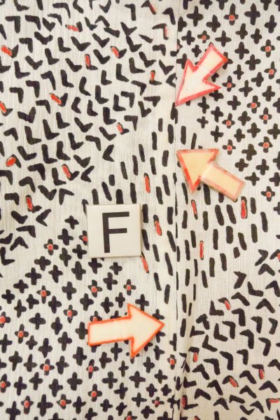 画像19: O0826N 女性用浴衣（日本製） 小千谷縮 麻 オフ　ホワイト, 花 【中古】【USED】【リサイクル】 ★★☆☆☆【O0826N】 (19)