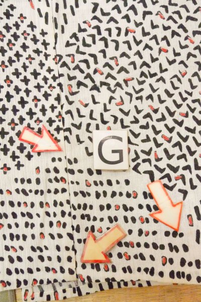 画像20: O0826N 女性用浴衣（日本製） 小千谷縮 麻 オフ　ホワイト, 花 【中古】【USED】【リサイクル】 ★★☆☆☆【O0826N】 (20)