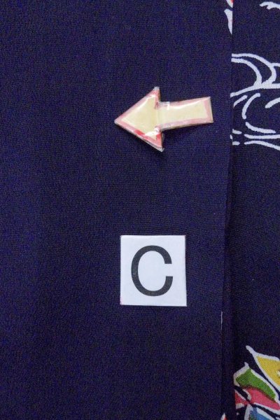 画像16: O0826W 女性用小紋  シルク（正絹） 深い藍, 花 【中古】【USED】【リサイクル】 ★★★☆☆【O0826W】 (16)