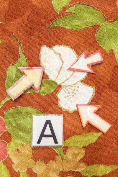 画像14: O0826Y 女性用小紋  シルク（正絹） 茶色, 花 【中古】【USED】【リサイクル】 ★★★☆☆【O0826Y】 (14)