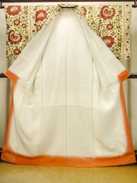 画像2: O0827D 女性用小紋  シルク（正絹） アイボリー, 唐花 【中古】【USED】【リサイクル】 ★★★★☆【O0827D】 (2)