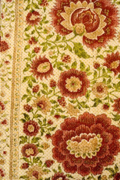 画像4: O0827D 女性用小紋  シルク（正絹） アイボリー, 唐花 【中古】【USED】【リサイクル】 ★★★★☆【O0827D】 (4)