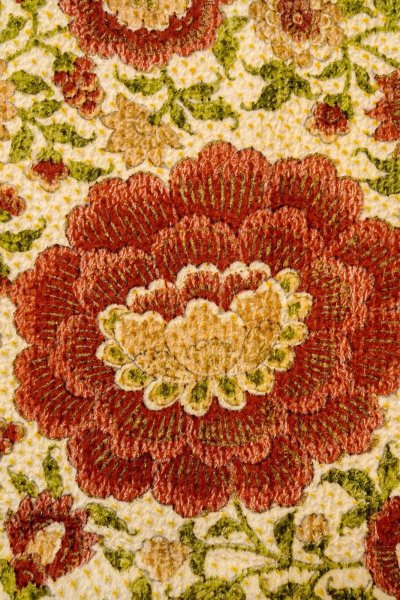 画像5: O0827D 女性用小紋  シルク（正絹） アイボリー, 唐花 【中古】【USED】【リサイクル】 ★★★★☆【O0827D】 (5)