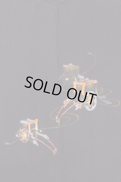 画像3: O0902A 女性用羽織  シルク（正絹） 黒, 御所車 【中古】【USED】【リサイクル】 ★★★☆☆【O0902A】 (3)