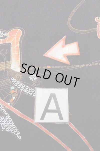 画像13: O0902A 女性用羽織  シルク（正絹） 黒, 御所車 【中古】【USED】【リサイクル】 ★★★☆☆【O0902A】 (13)