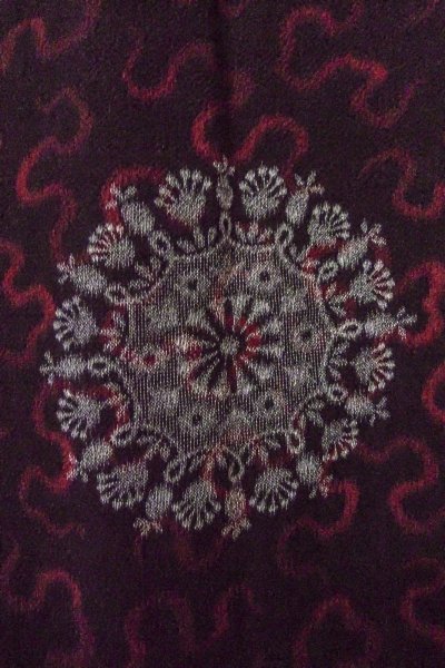 画像7: O0902F 女性用羽織  シルク（正絹） 黒, 花 【中古】【USED】【リサイクル】 ★★★☆☆【O0902F】 (7)