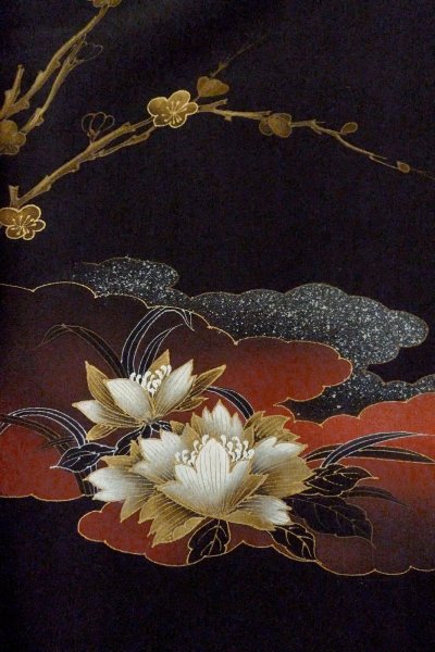 画像5: O0902H 女性用羽織  化繊 黒, 花 【中古】【USED】【リサイクル】 ★★★☆☆【O0902H】 (5)