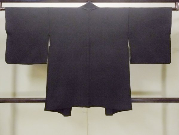 画像2: O0902N 女性用羽織  シルク（正絹） 黒, 抽象的模様 【中古】【USED】【リサイクル】 ★★★☆☆【O0902N】 (2)