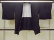 画像1: O0902R 女性用羽織  シルク（正絹） 黒, 川 【中古】【USED】【リサイクル】 ★★★★☆【O0902R】 (1)