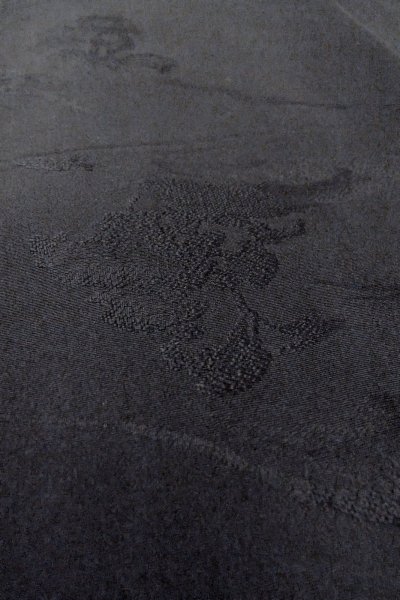 画像11: O0902R 女性用羽織  シルク（正絹） 黒, 川 【中古】【USED】【リサイクル】 ★★★★☆【O0902R】 (11)