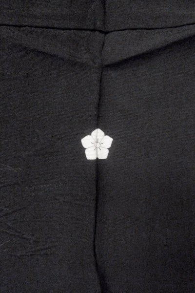 画像3: O0902V 女性用羽織  シルク（正絹） 黒,  【中古】【USED】【リサイクル】 ★★★☆☆【O0902V】 (3)