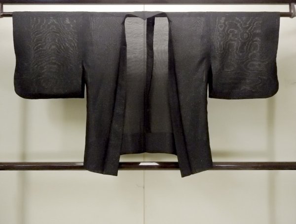 画像1: O0902X 女性用羽織  シルク（正絹） 黒, 小さな点々 【中古】【USED】【リサイクル】 ★☆☆☆☆【O0902X】 (1)