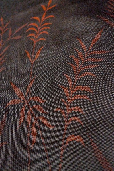 画像8: O0902Z 女性用羽織  シルク（正絹） 黒, 草 【中古】【USED】【リサイクル】 ★★★★☆【O0902Z】 (8)