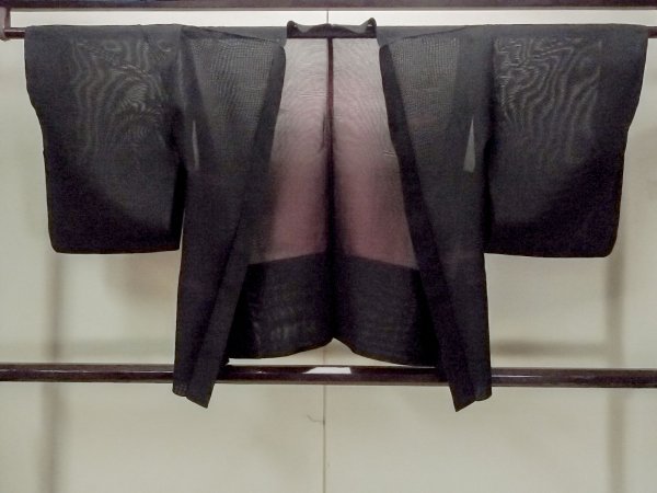 画像1: O0909B 女性用羽織  シルク（正絹） 黒, 縞 【中古】【USED】【リサイクル】 ★★★☆☆【O0909B】 (1)