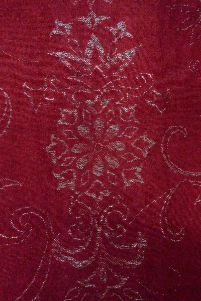 画像5: O0909D 女性用羽織  シルク（正絹） 深い赤色, 花 【中古】【USED】【リサイクル】 ★★★☆☆【O0909D】 (5)