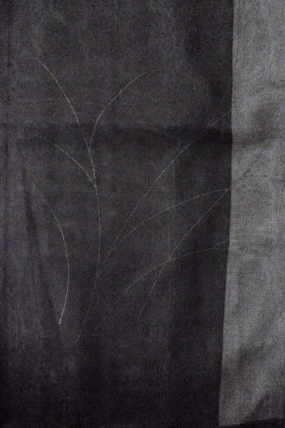 画像4: O0909I 女性用羽織  シルク（正絹） 黒, 草 【中古】【USED】【リサイクル】 ★★★☆☆【O0909I】 (4)