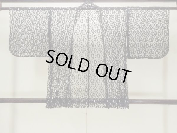 画像2: O0909J 女性用羽織  化繊 黒, 花 【中古】【USED】【リサイクル】 ★★★★☆【O0909J】 (2)