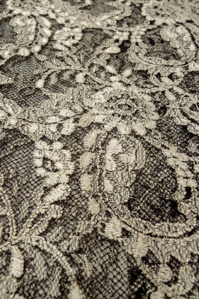 画像9: O0909K 女性用羽織  化繊 黒, 花 【中古】【USED】【リサイクル】 ★★★☆☆【O0909K】 (9)