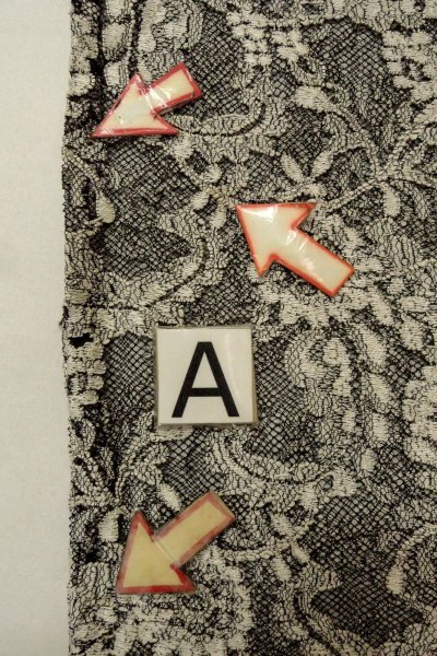 画像14: O0909K 女性用羽織  化繊 黒, 花 【中古】【USED】【リサイクル】 ★★★☆☆【O0909K】 (14)