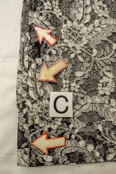 画像16: O0909K 女性用羽織  化繊 黒, 花 【中古】【USED】【リサイクル】 ★★★☆☆【O0909K】 (16)