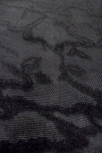 画像11: O0909R 女性用羽織  シルク（正絹） 黒, つた 【中古】【USED】【リサイクル】 ★★★★☆【O0909R】 (11)