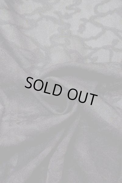 画像12: O0909R 女性用羽織  シルク（正絹） 黒, つた 【中古】【USED】【リサイクル】 ★★★★☆【O0909R】 (12)