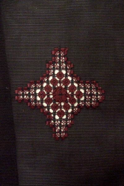 画像5: O0910B 女性用羽織  シルク（正絹） 黒, 幾何学模様 【中古】【USED】【リサイクル】 ★★★★☆【O0910B】 (5)