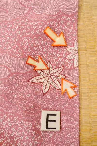 画像18: O1002E 女性用 小紋   シルク（正絹） 深い桃色,  花 【中古】【USED】【リサイクル】 ★★☆☆☆【O1002E】 (18)