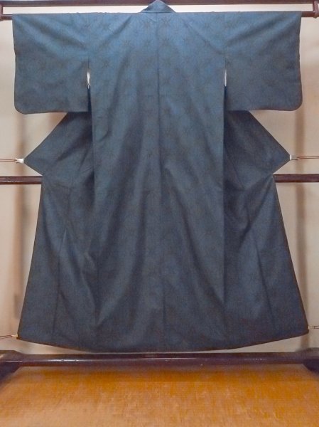 画像1: O1002I 女性用 紬   シルク（正絹） 藍,  麻の葉 【中古】【USED】【リサイクル】 ★★★☆☆【O1002I】 (1)