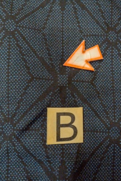 画像16: O1002I 女性用 紬   シルク（正絹） 藍,  麻の葉 【中古】【USED】【リサイクル】 ★★★☆☆【O1002I】 (16)