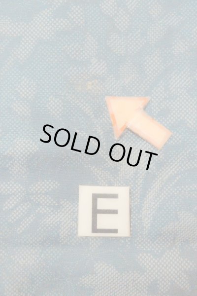 画像18: O1002J 女性用 紬   シルク（正絹） 深い灰色がかった水色,  花 【中古】【USED】【リサイクル】 ★☆☆☆☆【O1002J】 (18)