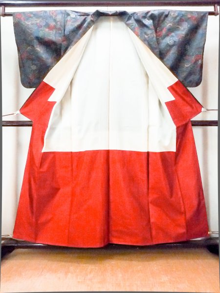 画像2: O1002L 女性用 紬   シルク（正絹） 深いマルチカラー,  ぼたん 【中古】【USED】【リサイクル】 ★★★★☆【O1002L】 (2)