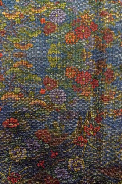 画像4: O1002L 女性用 紬   シルク（正絹） 深いマルチカラー,  ぼたん 【中古】【USED】【リサイクル】 ★★★★☆【O1002L】 (4)