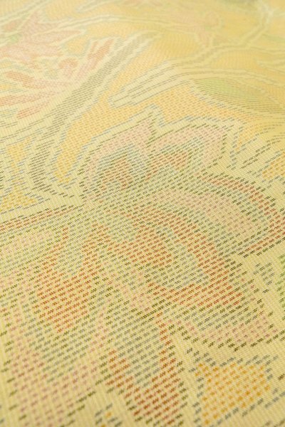 画像10: O1002M 女性用 紬   シルク（正絹） 淡い黄色,  花 【中古】【USED】【リサイクル】 ★★★★☆【O1002M】 (10)