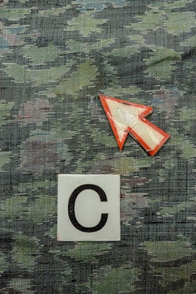 画像16: O1002N 女性用 紬   シルク（正絹） 淡い灰色,  葉 【中古】【USED】【リサイクル】 ★★☆☆☆【O1002N】 (16)