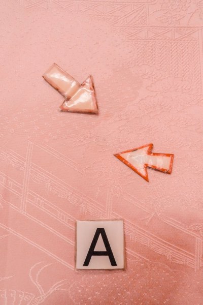 画像15: O1002Q 女性用 色無地   シルク（正絹） 光沢のある桃色,  【中古】【USED】【リサイクル】 ★★★☆☆【O1002Q】 (15)