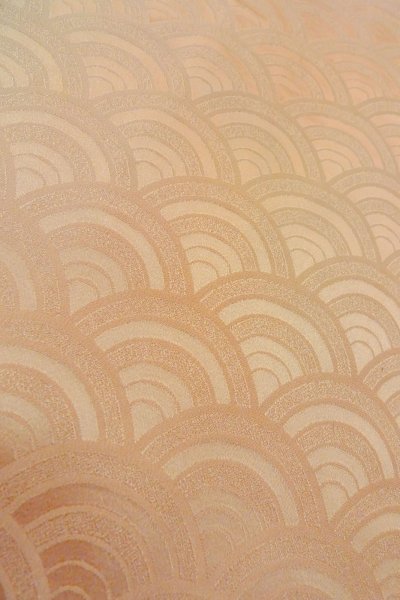 画像9: O1002R 女性用 色無地   シルク（正絹） 淡い薄い桃色,  【中古】【USED】【リサイクル】 ★★☆☆☆【O1002R】 (9)