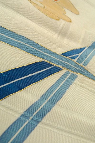 画像12: O1002Y 女性用 訪問着   シルク（正絹） 淡い薄い青緑色,  蝶々 【中古】【USED】【リサイクル】 ★★☆☆☆【O1002Y】 (12)