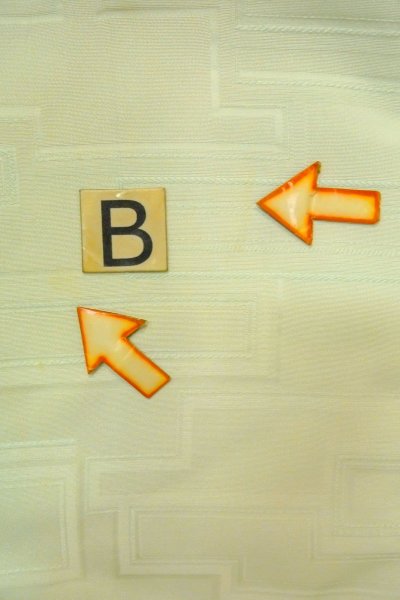 画像18: O1002Y 女性用 訪問着   シルク（正絹） 淡い薄い青緑色,  蝶々 【中古】【USED】【リサイクル】 ★★☆☆☆【O1002Y】 (18)