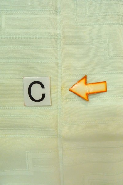 画像19: O1002Y 女性用 訪問着   シルク（正絹） 淡い薄い青緑色,  蝶々 【中古】【USED】【リサイクル】 ★★☆☆☆【O1002Y】 (19)