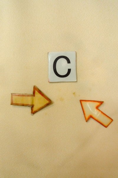 画像19: O1002Z 女性用 訪問着   シルク（正絹） 淡いアイボリー,  花 【中古】【USED】【リサイクル】 ★★☆☆☆【O1002Z】 (19)