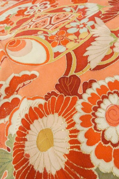 画像26: O1105A 女性用 振袖   シルク（正絹） 薄い桃色,  ぼたん 【中古】【USED】【リサイクル】 ★★☆☆☆【O1105A】 (26)