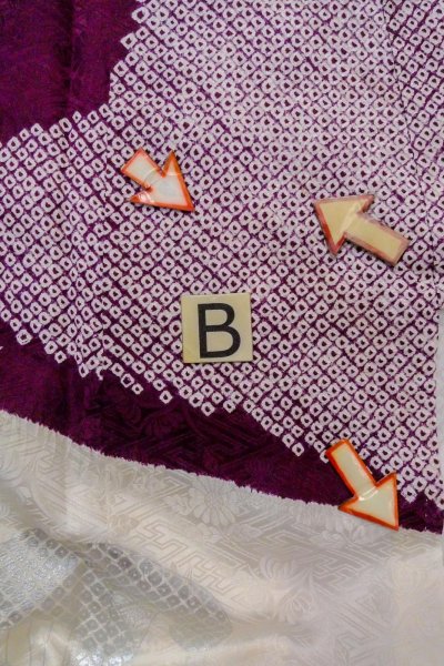 画像26: O1126A 女性用 振袖   シルク（正絹） 白,  ぼたん 【中古】【USED】【リサイクル】 ★★★☆☆【O1126A】 (26)